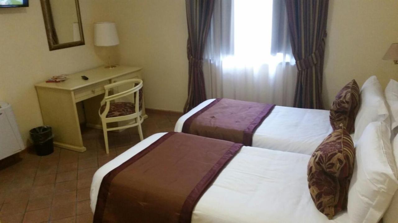 I Giardini Del Novecento Hotel Lamezia Terme Exterior photo